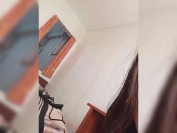 Kissa-is-klassa-a webcam model stream image