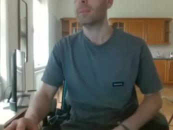 frenchbdmaninlondon webcam model stream image