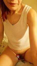 Bella96 webcam cam4 model stream image