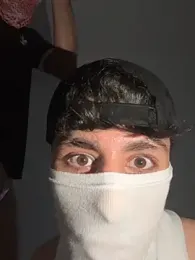 HitShelf webcam model stream image