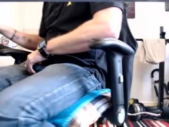 alwaysupforit12 webcam model stream image