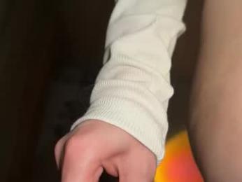 al1ce_fox webcam model stream image