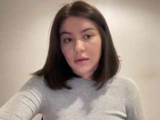 youramy webcam camsoda model stream image