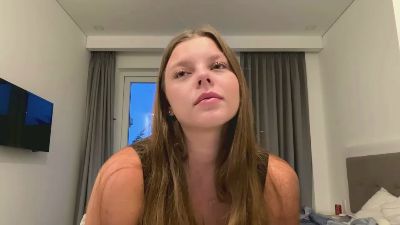 LeomaLautieri webcam cam4 model stream image