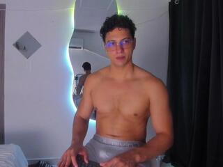Kris Khalifa webcam flirt4free model stream image