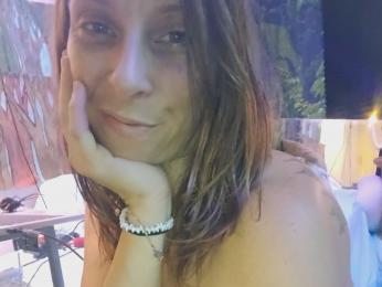 MollyDevine webcam model stream image