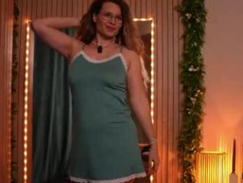 brandywhite webcam model stream image
