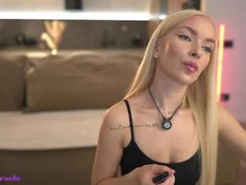 eva_m1racle webcam chaturbate model stream image