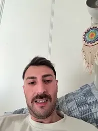 Aliiiix webcam model stream image