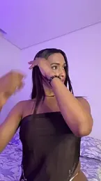 carminaurmommy webcam stripchat model stream image