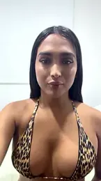 carminaurmommy webcam stripchat model stream image