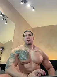 MassimoWalton2 webcam stripchat model stream image