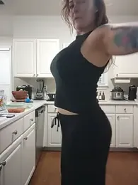 HollyTattoo webcam model stream image