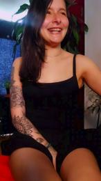 Roxannepiggy webcam cam4 model stream image