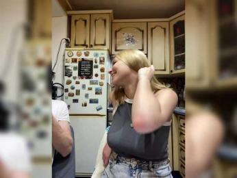 _Magic_ webcam bongacams model stream image