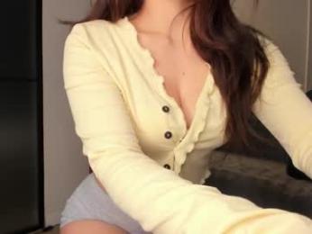 lunaonekiss webcam model stream image