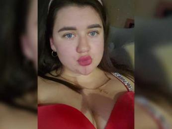 Sofia-36-1 webcam model stream image