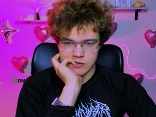 dylan-bold webcam model stream image