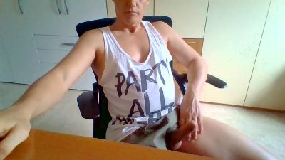 niceboyy10 webcam cam4 model stream image