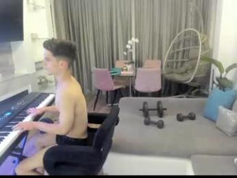 johnnyk8 webcam model stream image
