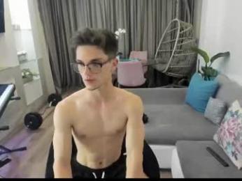 johnnyk8 webcam model stream image