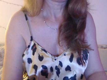 goodSnowQueen webcam model stream image