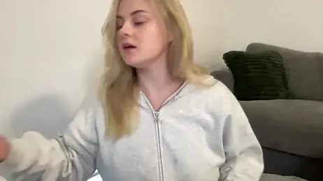 bigboobybaby@xh webcam model stream image