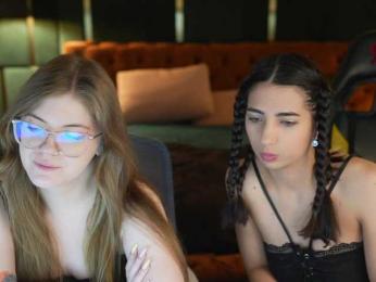 OrlyFlameTeam webcam model stream image