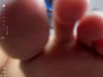 alicia_whittee webcam model stream image