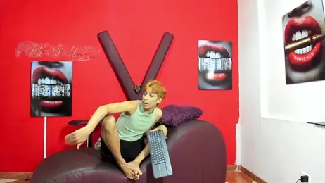 VERY_HOT_GUYS webcam model stream image