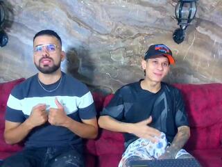 Devin & Mikee webcam model stream image