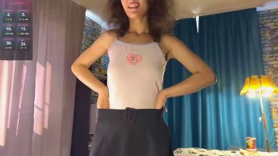 CurlyWinxy webcam model stream image