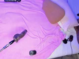 debbiecross webcam camsoda model stream image