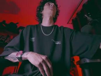 olliver___y webcam model stream image