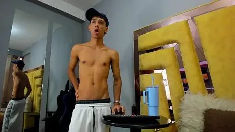EstebanValdezs webcam stripchat model stream image