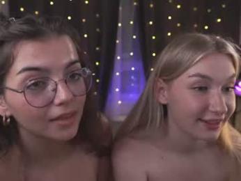 huba_booba webcam model stream image