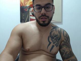Derryl webcam flirt4free model stream image