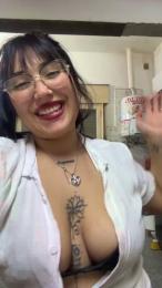 Lareyni26 webcam model stream image