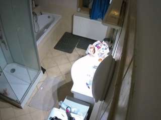 voyeurcam-julmodels-bath-2nd-2 webcam model stream image