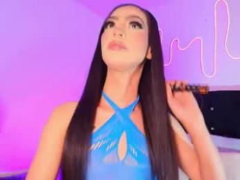 nahiavictoria webcam model stream image