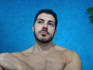 Cutler Q webcam flirt4free model stream image