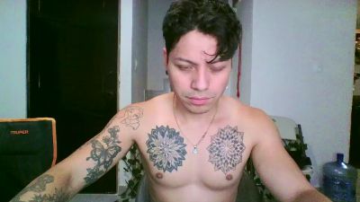 onlyramses webcam model stream image