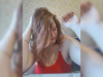 MiaShooter webcam model stream image