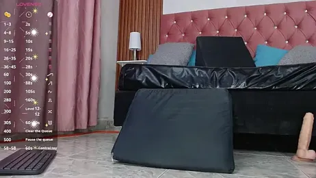 gisellsaenz webcam model stream image