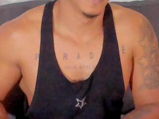 Kevin Lance webcam flirt4free model stream image