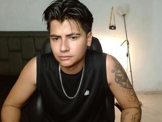 David Bless webcam model stream image