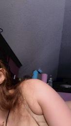 Loveaurora webcam model stream image