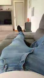 mister9824 webcam cam4 model stream image