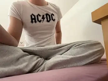 lukaskrtr webcam model stream image