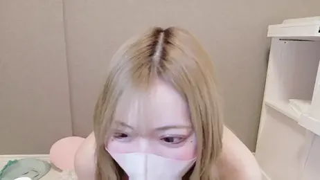 _chanMOMO_ webcam model stream image